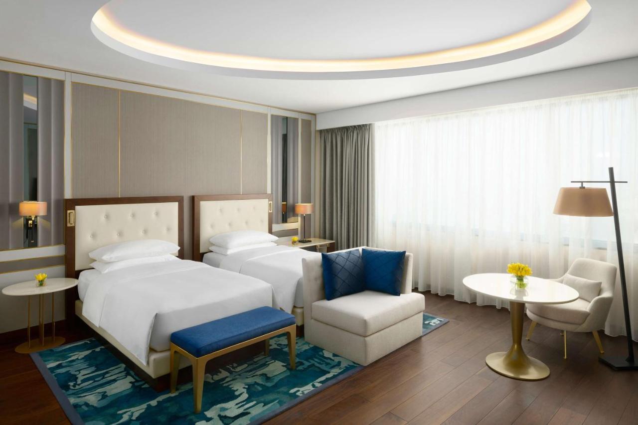 Grand Hyatt And Residences Hotel