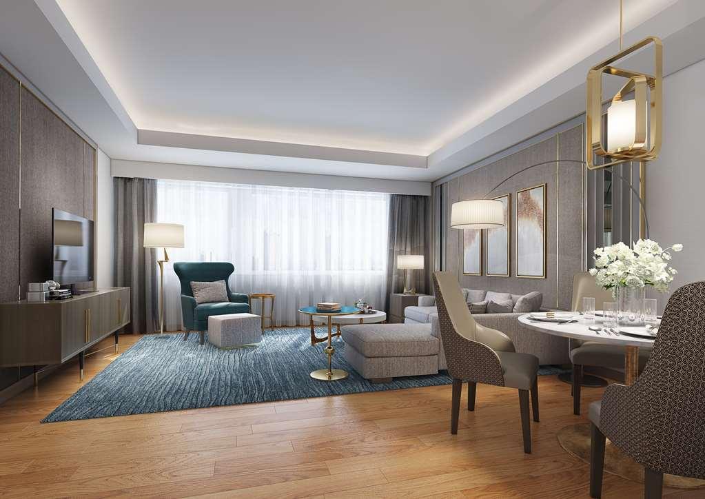 Grand Hyatt And Residences Hotel 5*