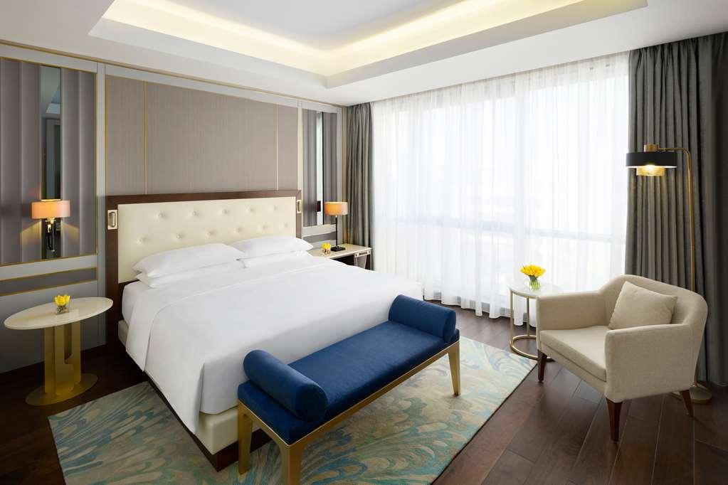 Hotel Grand Hyatt And Residences 5*